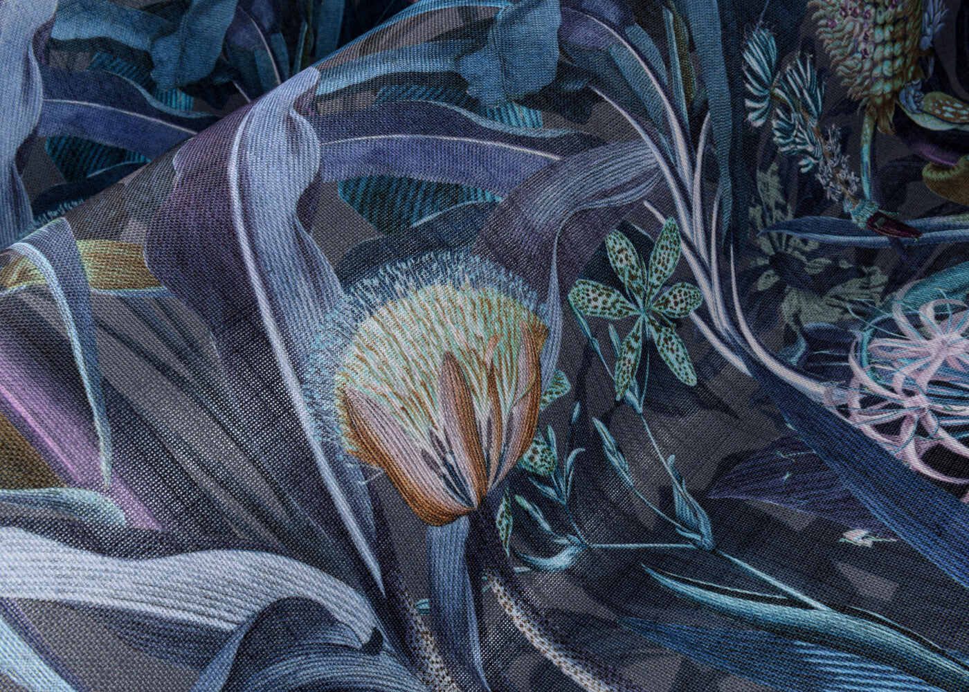 DécorsPanoramiques_Bloomingpineapple_97600_Mood_Web_LR-hero