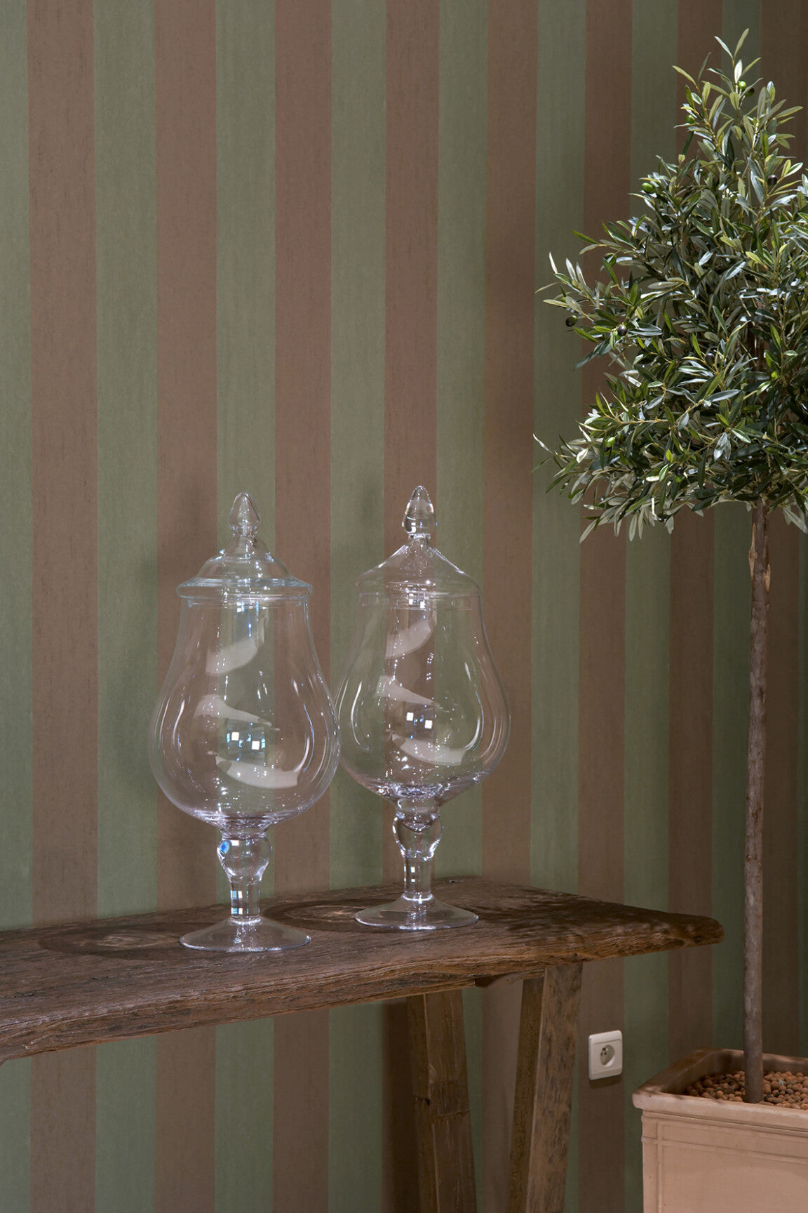 FlamantSuiteII-LesRayures_Stripe_30019-medium-two-thirds