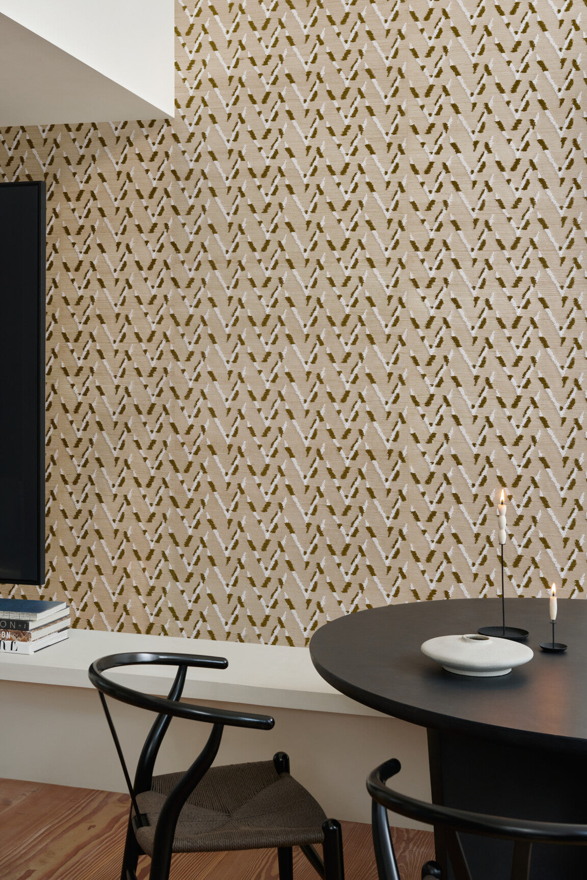 Osmanthus_Chasu_54510_Roomshot_Web_LR-medium-two-thirds
