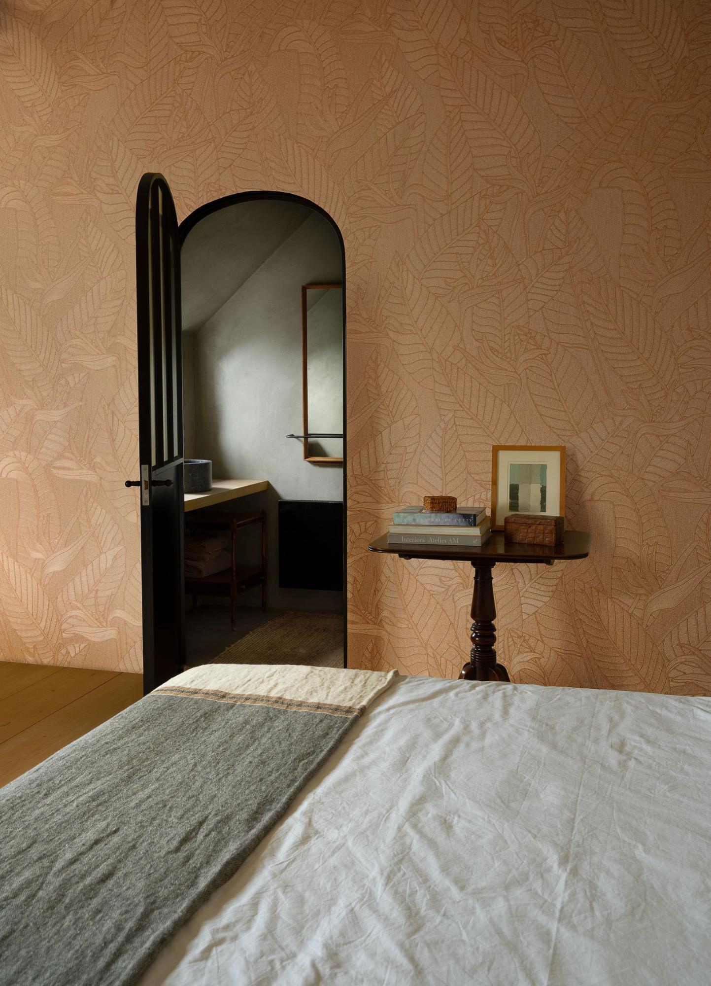 Tali_Strelitzia_60745_Roomshot_Web_LR-fullscreen