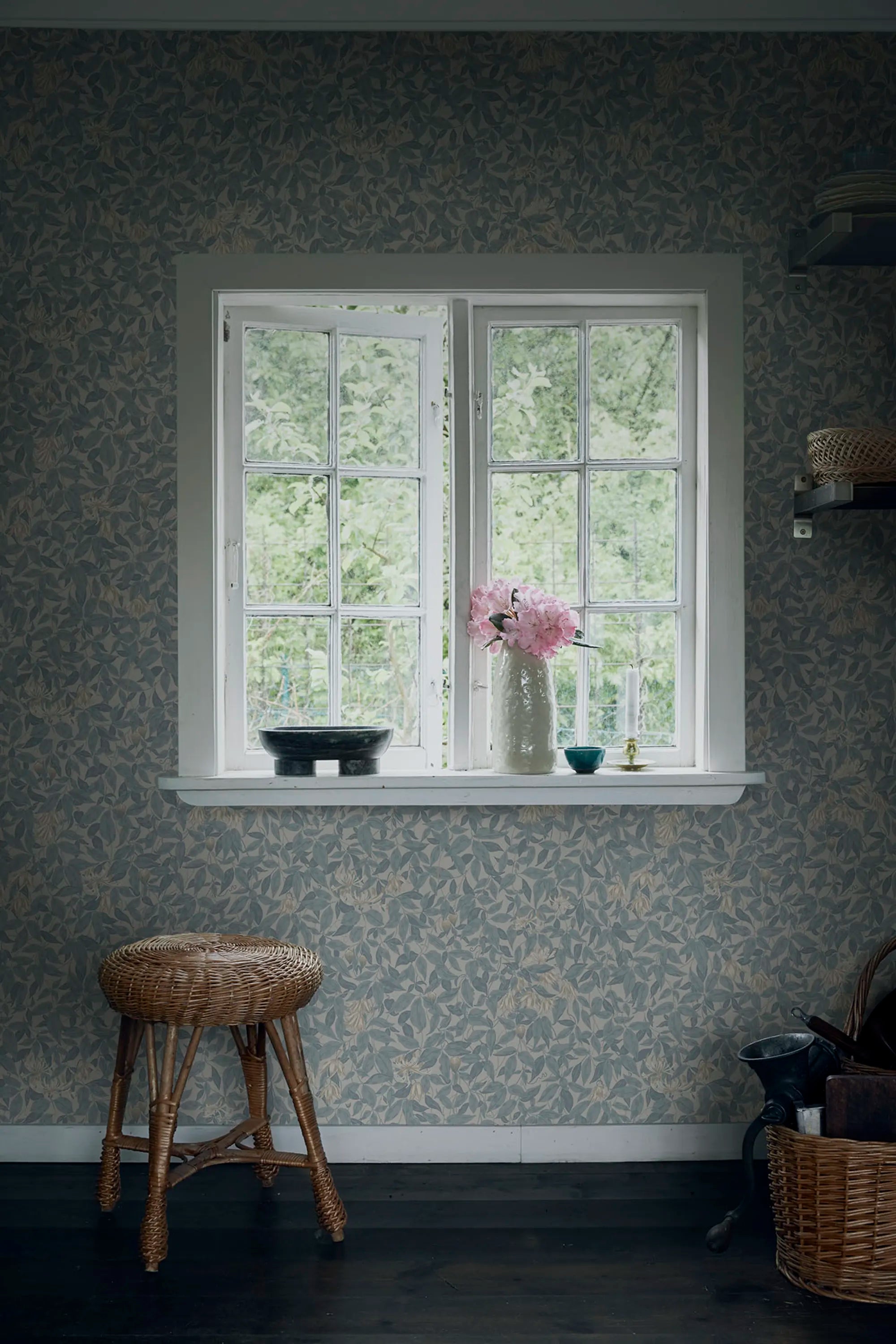 838-36 interior2