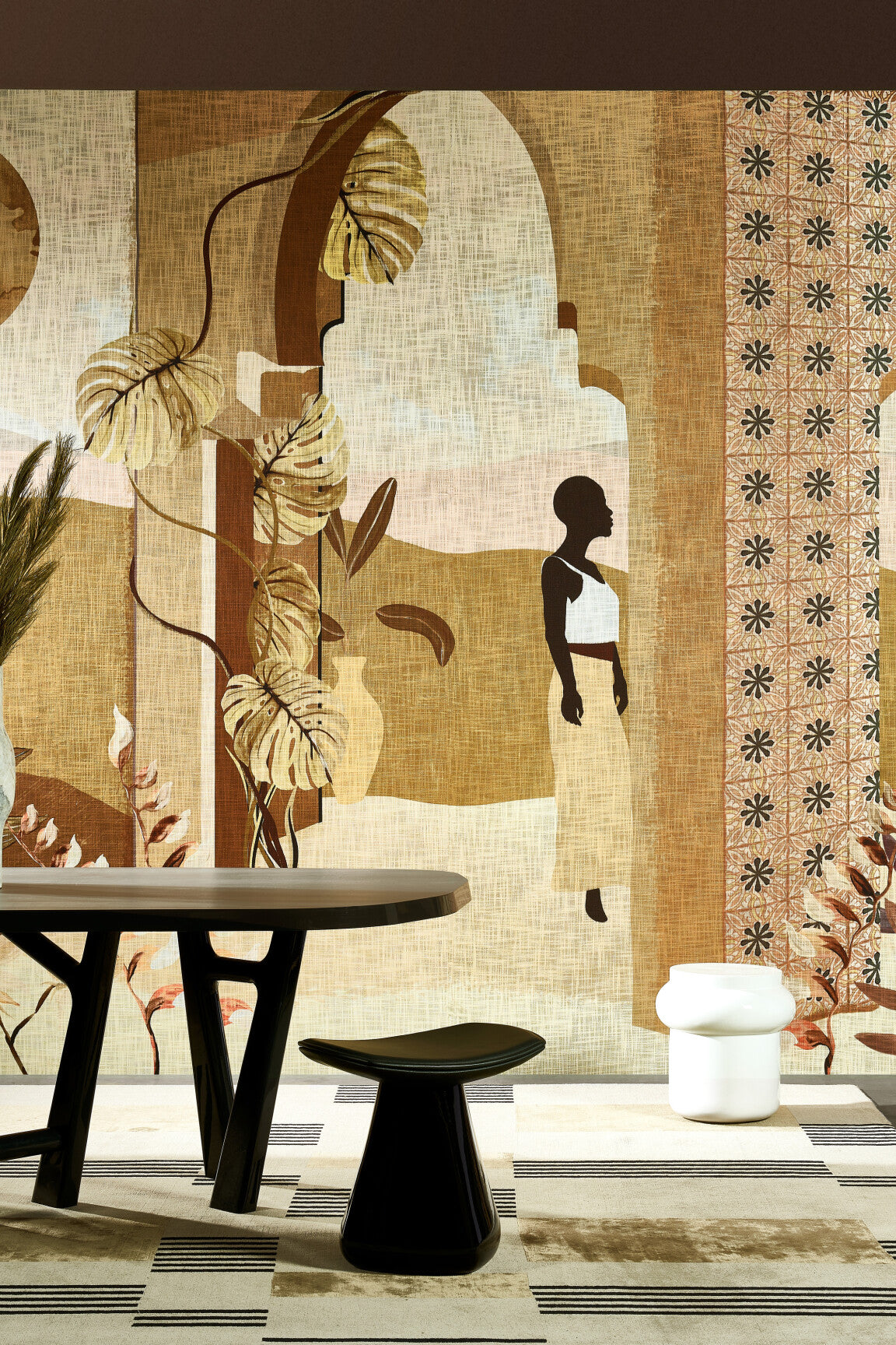 DécorsPanoramiques_LesmystèresdeMadagascar_97531_Roomshot_Web_LR_2-medium-two-thirds