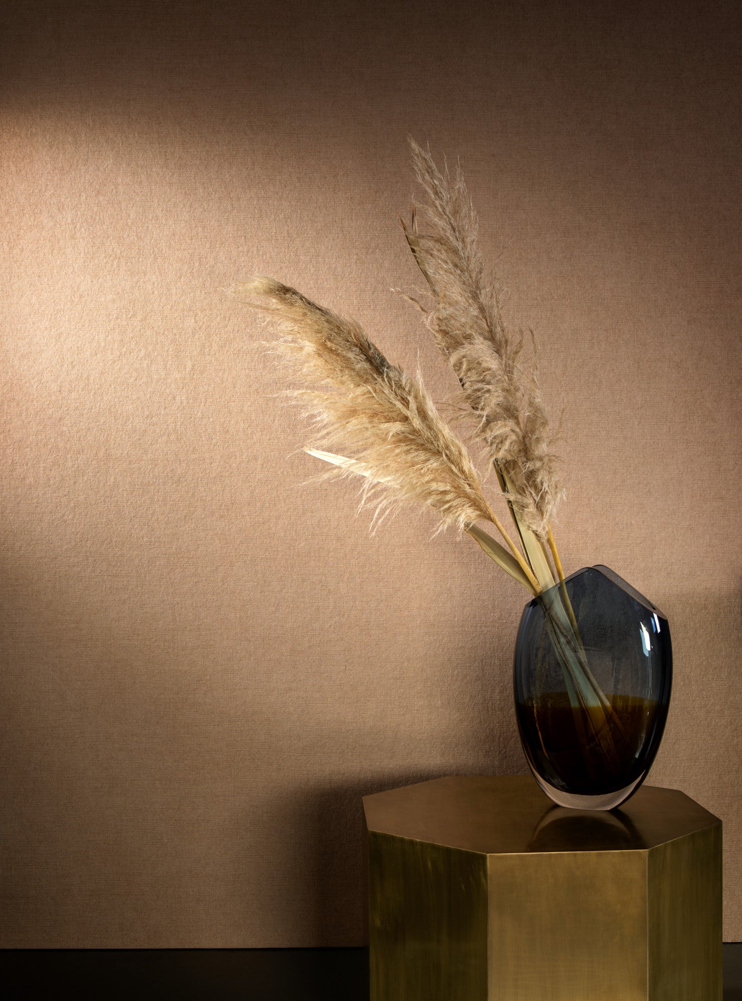 Essentials-|-Les-Tricots_Tulle_73090_Roomshot_Web_LR-fullscreen