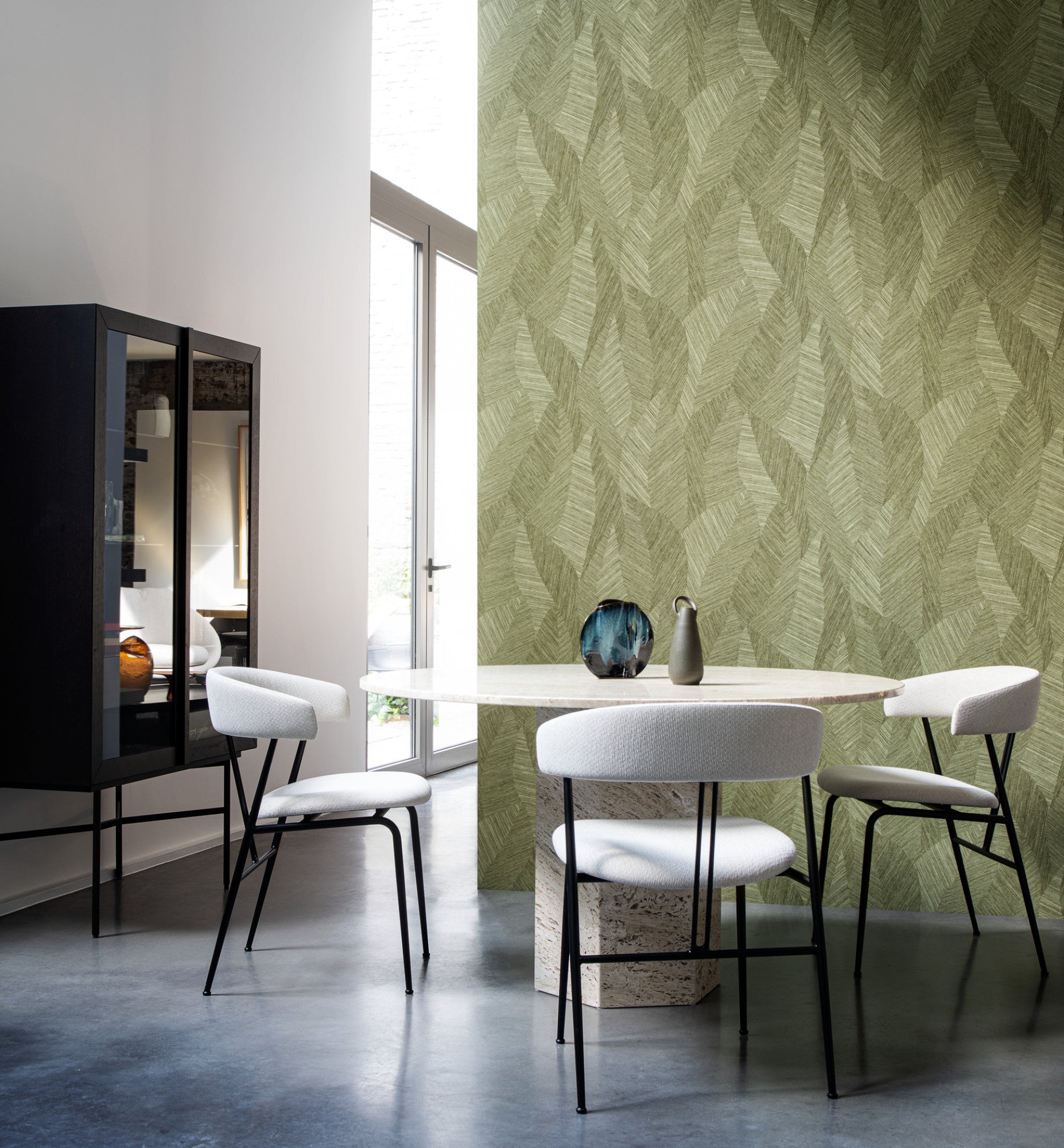 EssentialsTangram_Bounty_24020_Roomshot_Web_LR-fullscreen