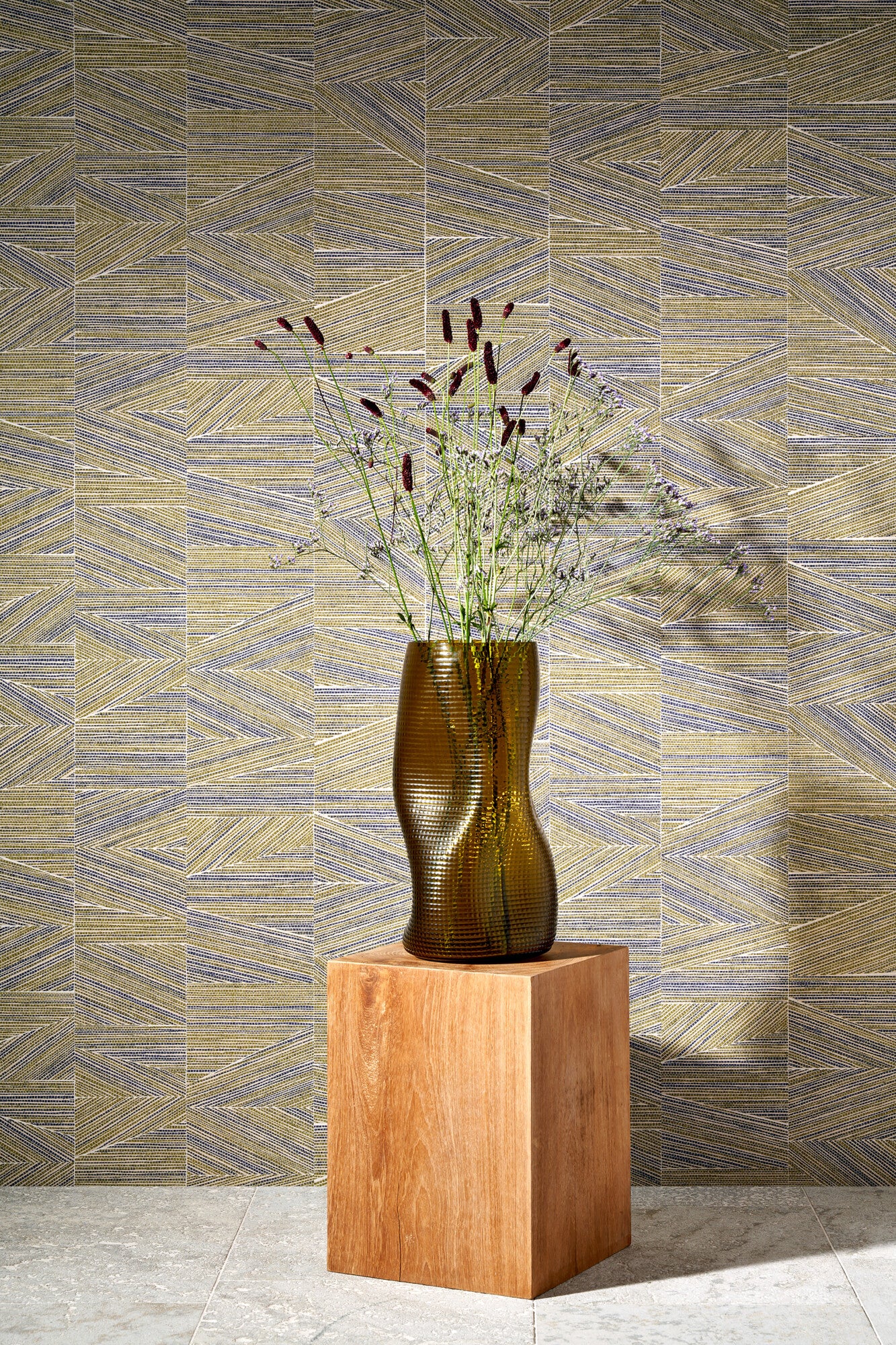 EssentialsTotem_Infinity_18932_Roomshot_Web_LR-fullscreen