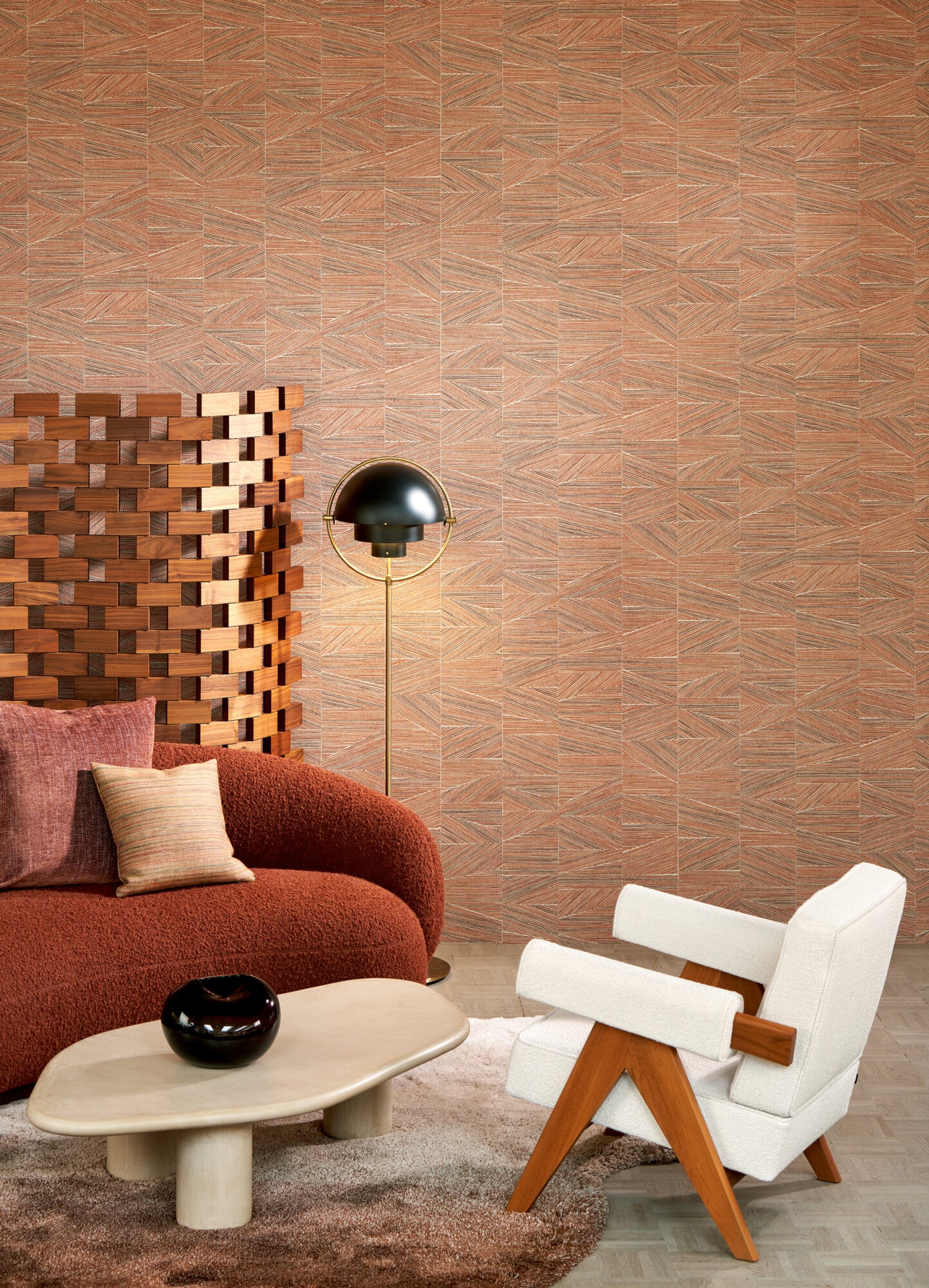 EssentialsTotem_Infinity_18935_Roomshot_Web_LR-fullscreen