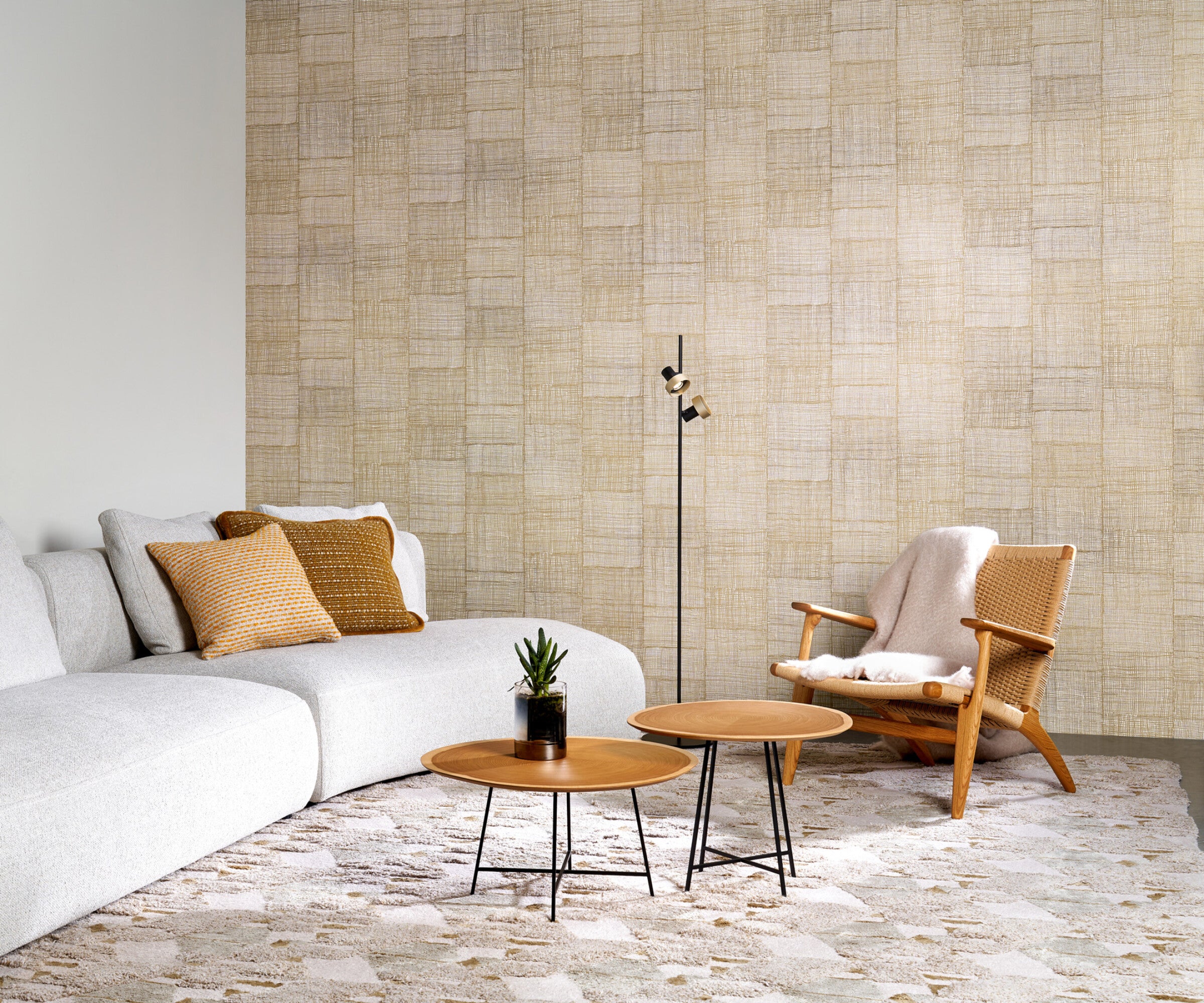 EssentialsTotem_Rabane_18922_Roomshot_Web_LR-fullscreen