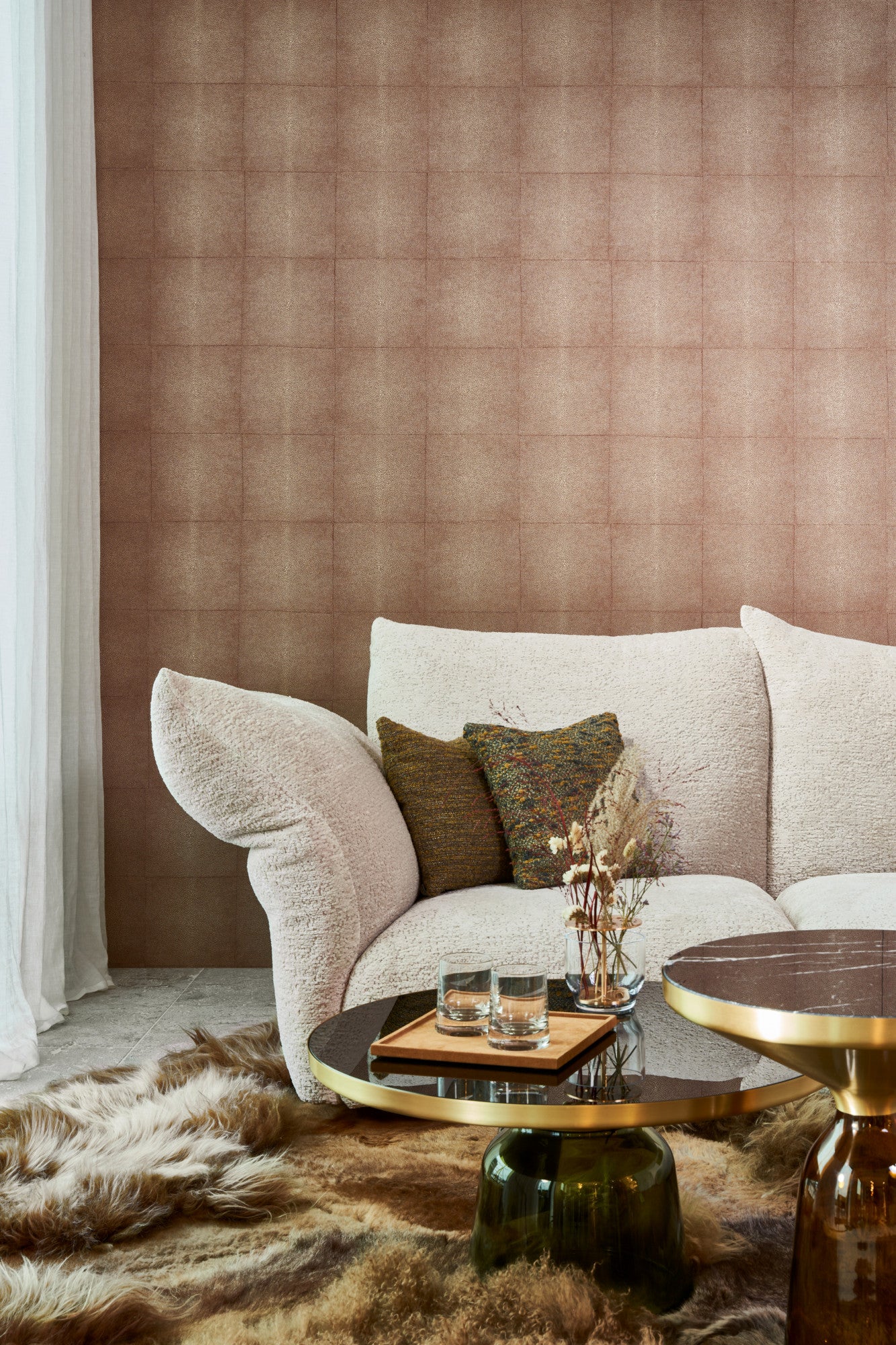 Icons_Shagreen_85522_3_Roomshot_Web_LR-fullscreen
