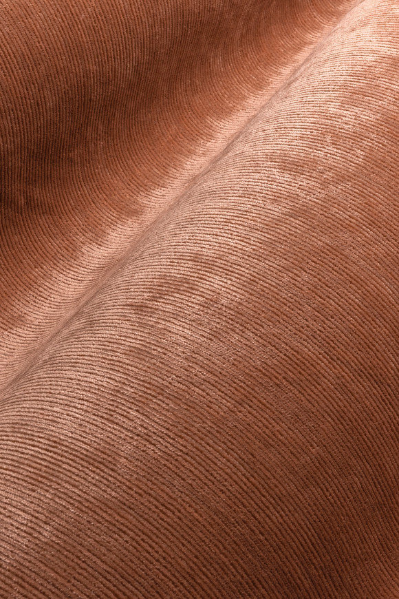 Lush_Tinneroy_29501_M-thumb-two-thirds