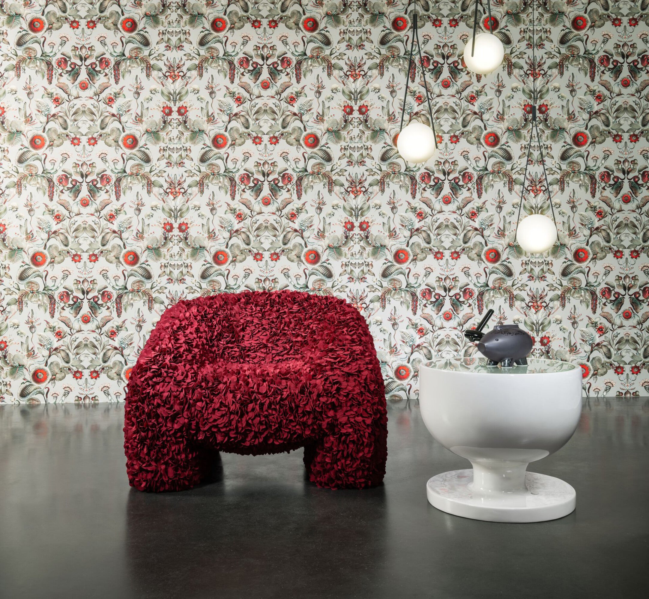 MoooiWallcoveringGreenHouse_CoccinellaBella_MO5000_Roomshot_Web_LR-fullscreen
