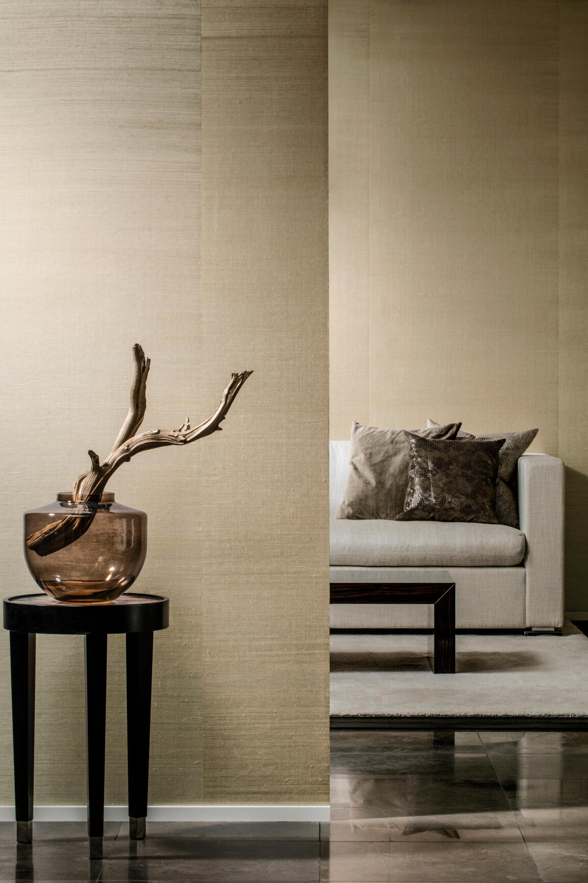 Osmanthus_Line_80700A_Roomshot_Web_LR-medium-two-thirds