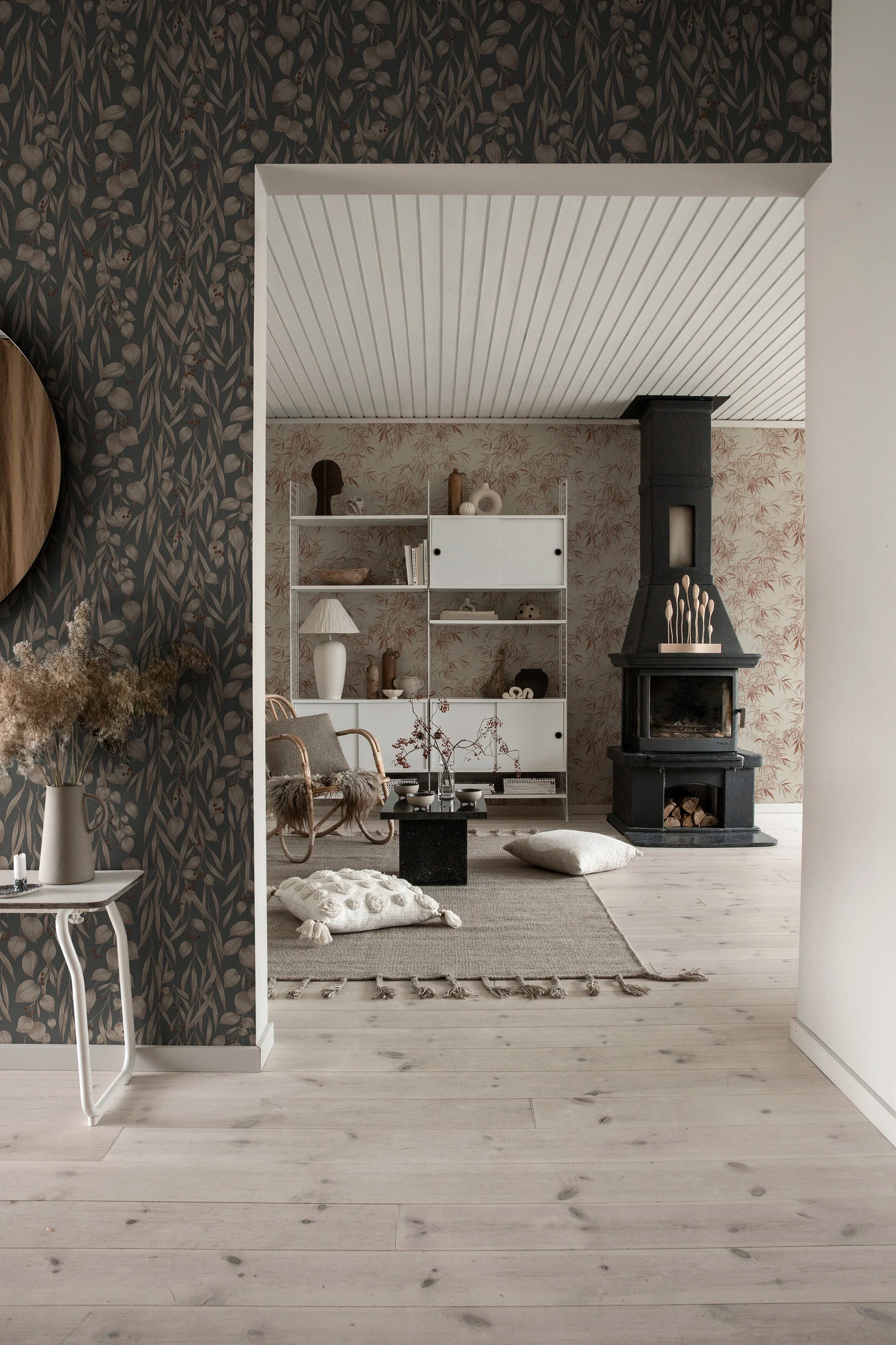 S10117 interior1