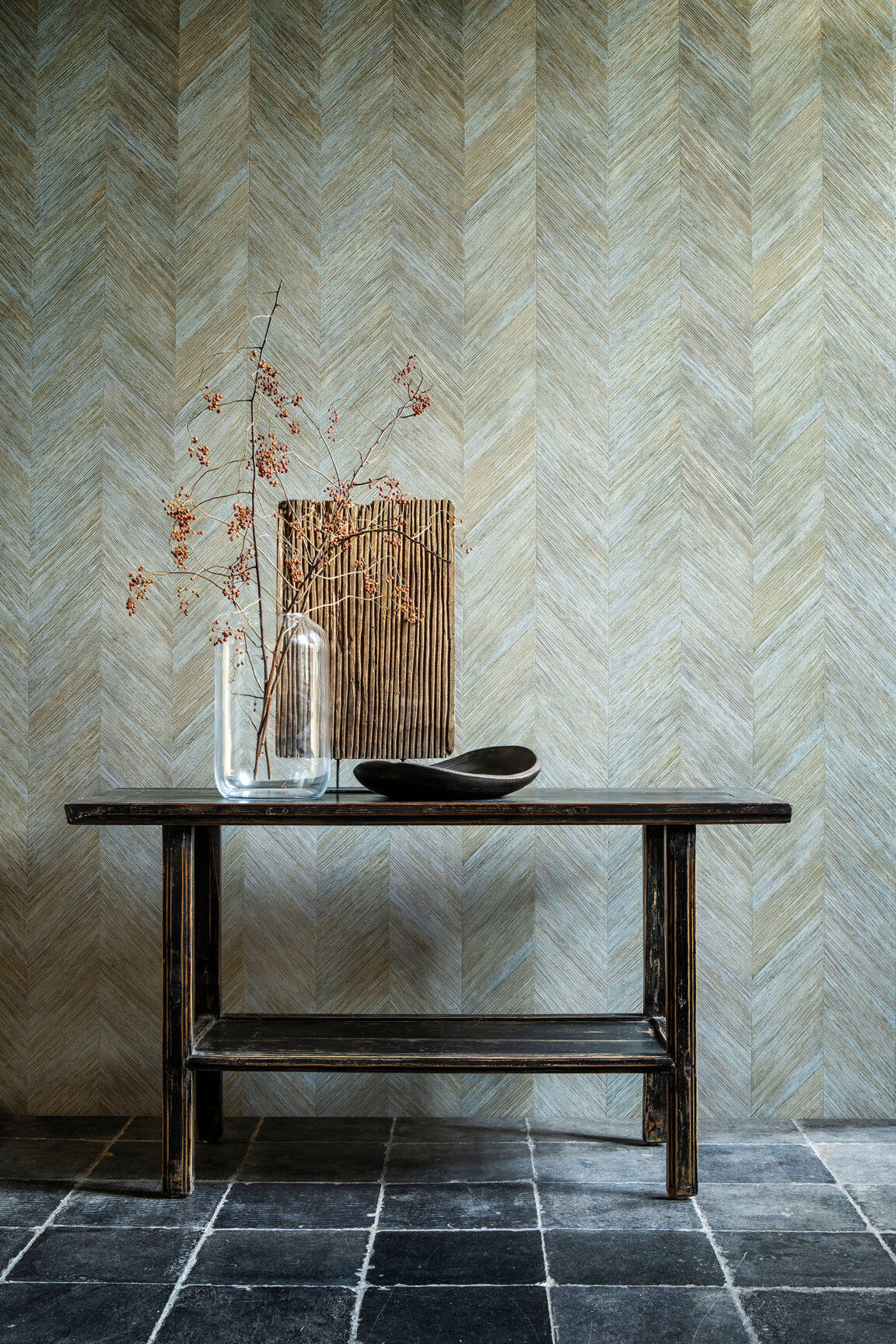 Selva_Corteza_34200-medium-two-thirds